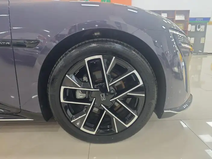 Avita 06 2025 Model Pro EV Edition – фото 7