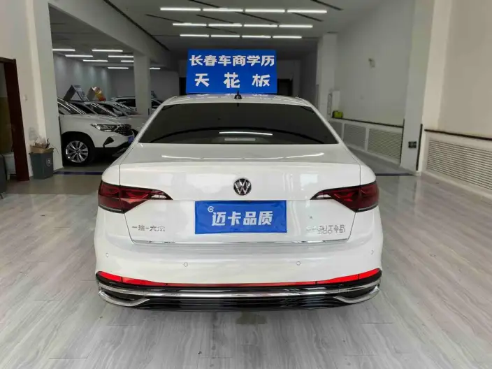 Volkswagen Sagitar 2023 Model 300TSI DSG Superior Edition – фото 5