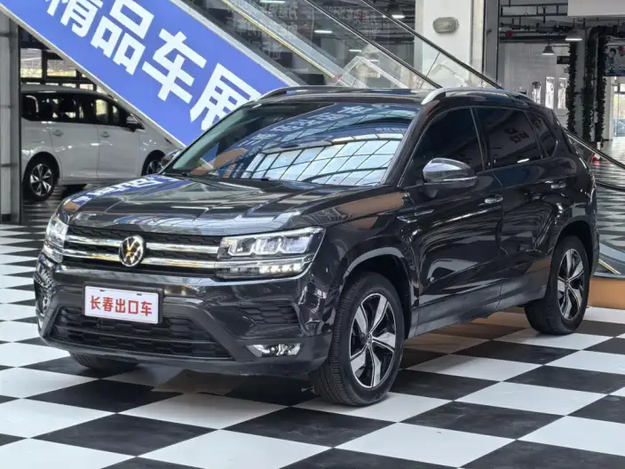 Volkswagen Tharu 2022 Model 280TSI 2WD Comfort Edition – фото 1