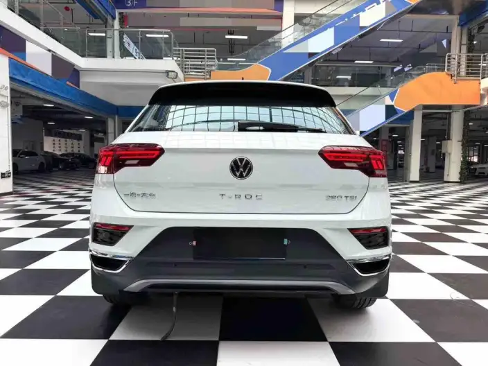 Volkswagen T-Roc 2021 Model 280TSI DSG 2WD Elite Zhilian Edition – фото 4
