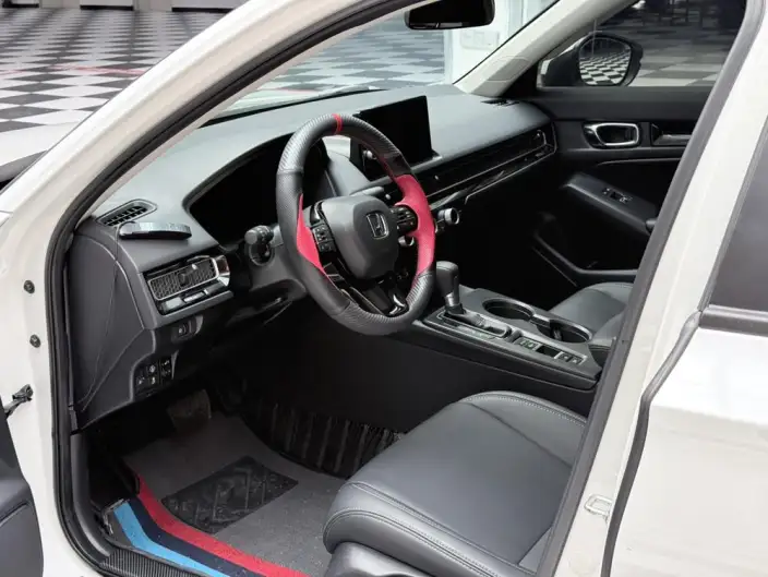 Honda Civic 2022 Model 240TURBO CVT Dynamic Edition – фото 8