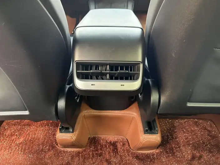 Model Y 2023 Model Long Battery Life Pro All-wheel drive version – фото 9
