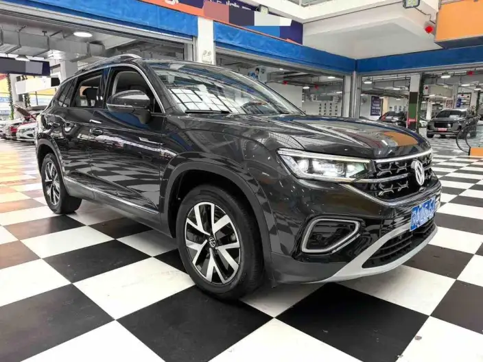 Volkswagen Tayron 2023 Model 280TSI 2WD Luxury Plus Advanced version – фото 3