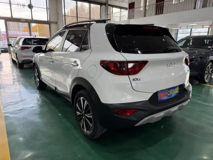Kia Stonic 2021 Model 1.4L Automatic Fun Xiang Edition
