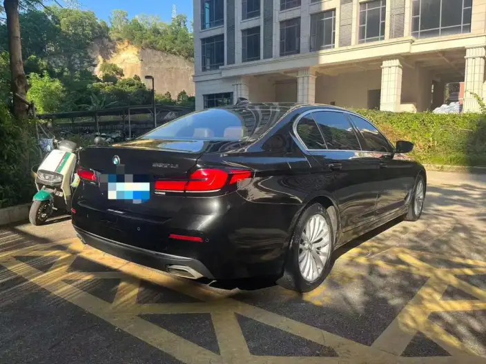 BMW 5 Series 2021 Model Facelift 525Li Luxury Set – фото 5