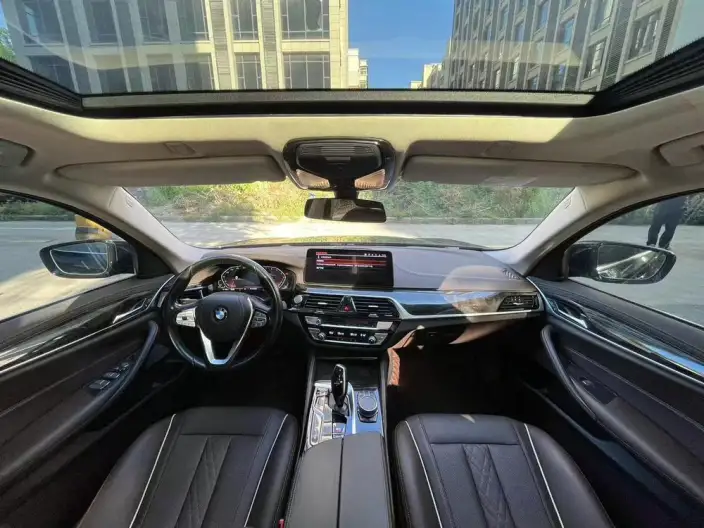BMW 5 Series 2021 Model Facelift 525Li Luxury Set – фото 7