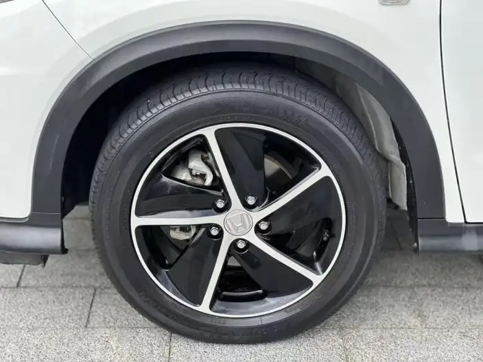Honda Vezel 2020 Model 1.5L CVT Pioneer Edition – фото 10
