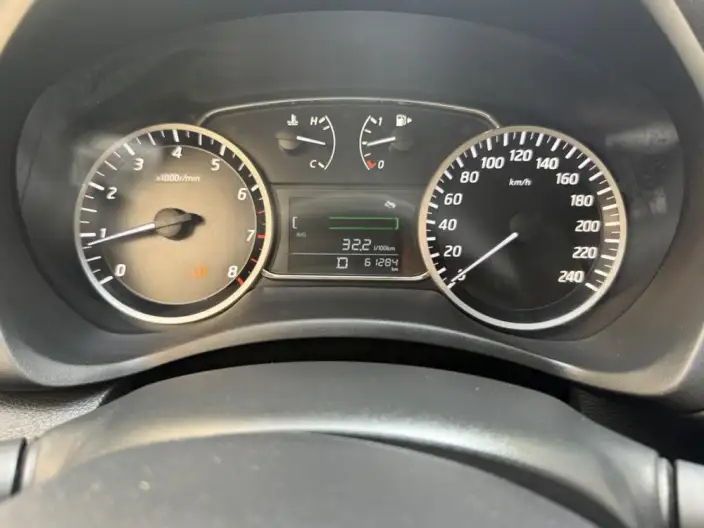 Nissan Sylphy 2023 Model 1.6L CVT Comfort Edition – фото 9