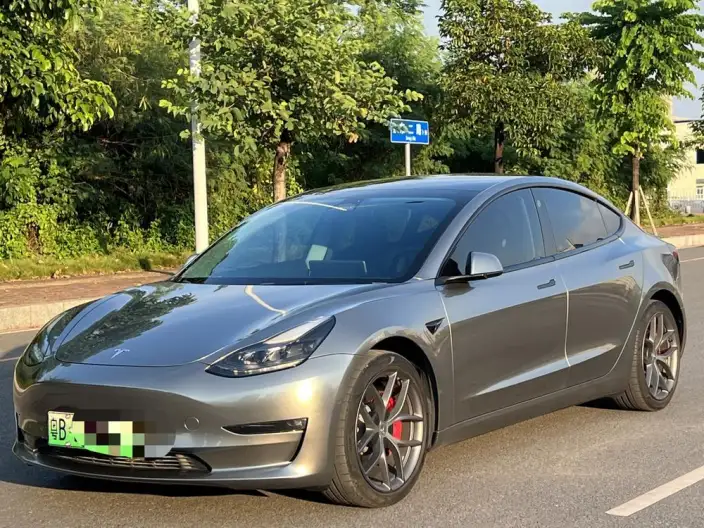Model 3 2022 Model Performance High performance All-wheel drive version