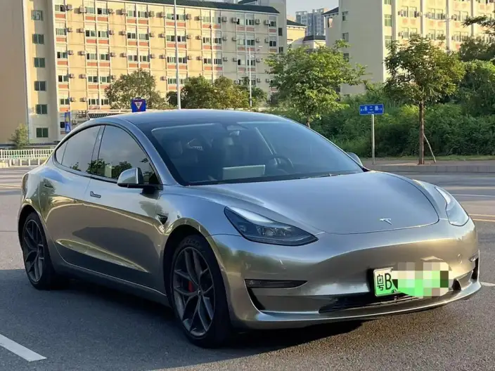 Model 3 2022 Model Performance High performance All-wheel drive version