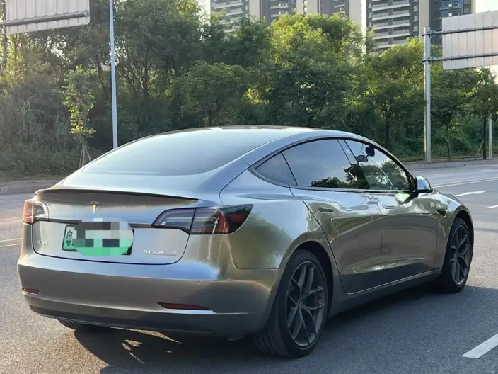 Model 3 2022 Model Performance High performance All-wheel drive version – фото 6