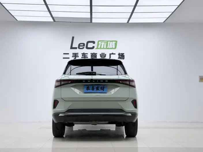 WULING Asta 2021 Model 1.5T Automatic Starlight Edition – фото 6