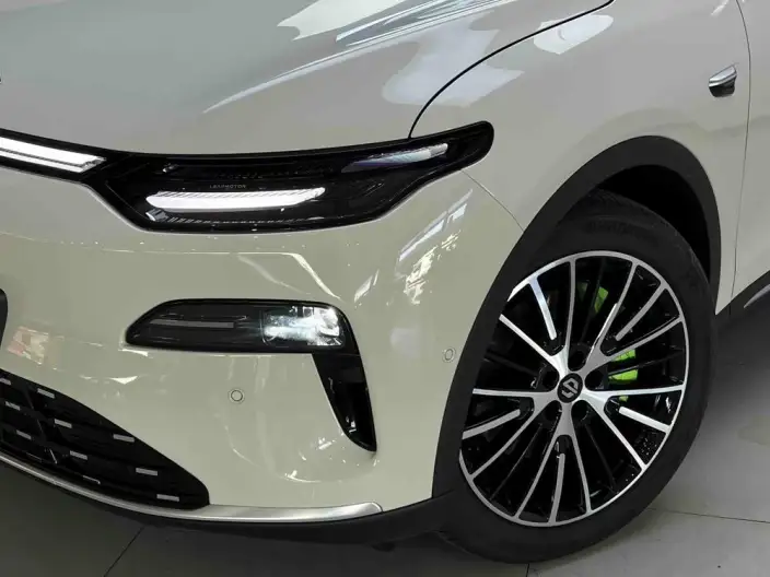 Leapmotor C11 2026 Model EV Edition 640 LiDAR Zhizun Edition – фото 10