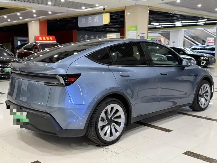 Model Y 2026 Model Rear-wheel drive version – фото 6