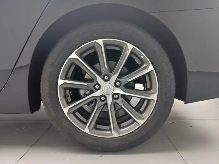 Buick LaCrosse 2022 Model 652T Luxury Model – фото 9