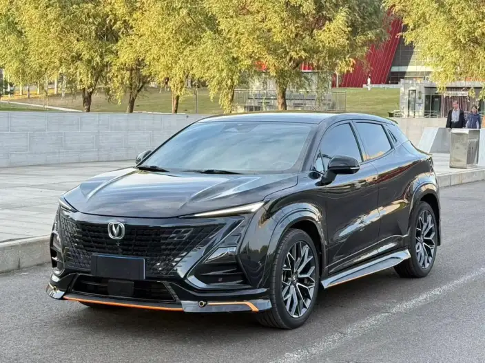Changan UNI-T 2022 Model 1.5T Sports Edition Flagship Model