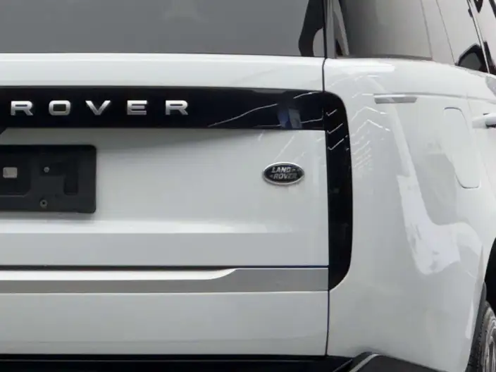 Range Rover 2026 Model 3.0 L6 400PS AB Long axis Edition – фото 6