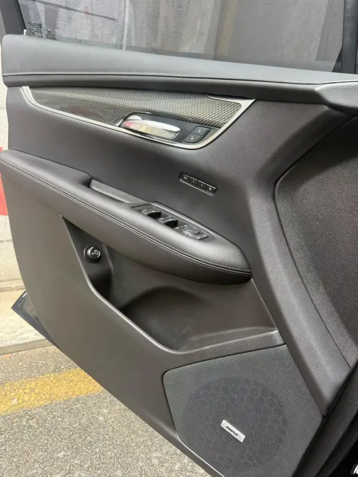 Cadillac XT5 2022 Model 2.0T 4WD Noble Model
