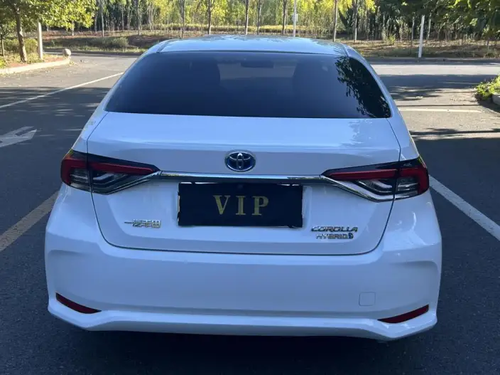 Toyota Corolla 2023 Model Intelligent Hybrid 1.8L E-CVT Elite Edition – фото 5