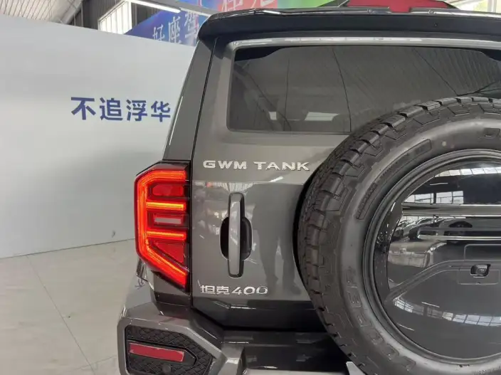 Tank 400 Hi4-T 2026 Model 2.0T Smart Edition – фото 5
