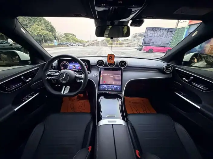 Mercedes-Benz C-Class 2022 Model C 200 L Sports Edition – фото 6