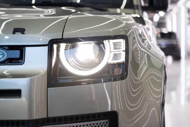 Land Rover De f ender 2022 110 P400 X-DYNAMIC HSE – фото 6