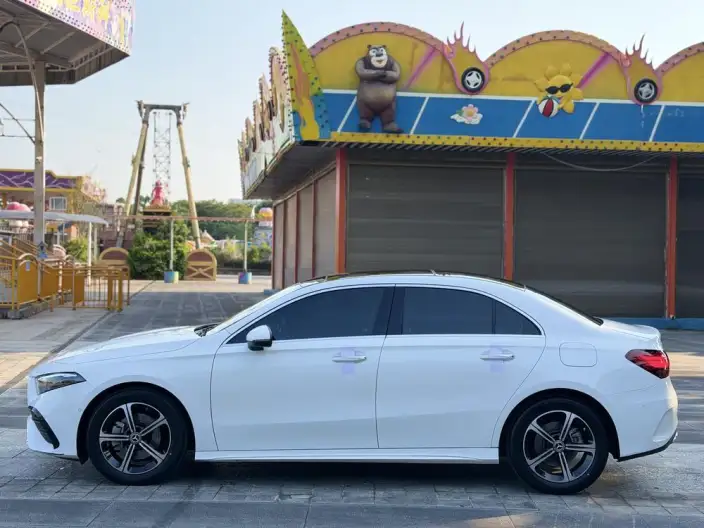 Mercedes-Benz A-class 2024 Model Facelift A 200 L Fashion Edition