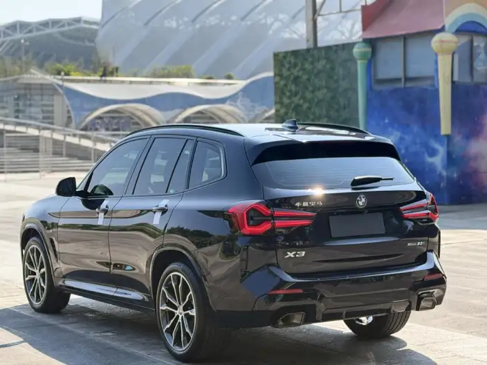 BMW X3 2023 Model xDrive30i Leading Model M Night Set