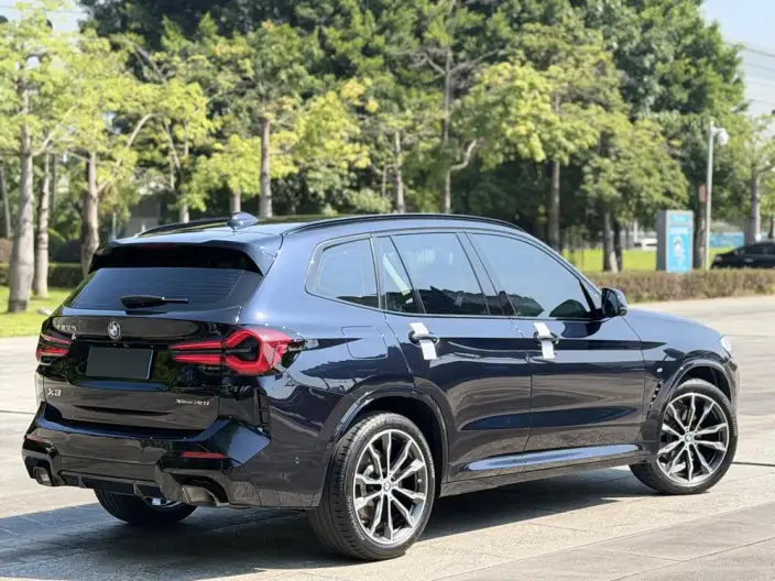 BMW X3 2023 Model xDrive30i Leading Model M Night Set – фото 5