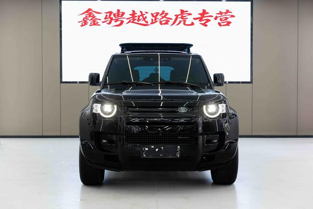 Land Rover De f ender 2022 110 P400 X-DYNAMIC HSE – фото 2
