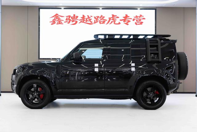 Land Rover De f ender 2022 110 P400 X-DYNAMIC HSE – фото 4