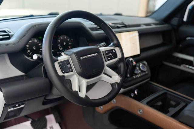 Land Rover De f ender 2022 110 P400 X-DYNAMIC HSE – фото 9