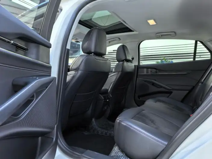 Ford Mondeo 2022 Model Facelift EcoBoost 245 Luxury Model – фото 8