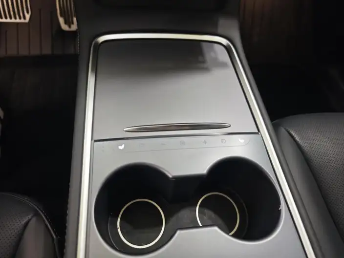Model Y 2024 Model Rear-wheel drive version