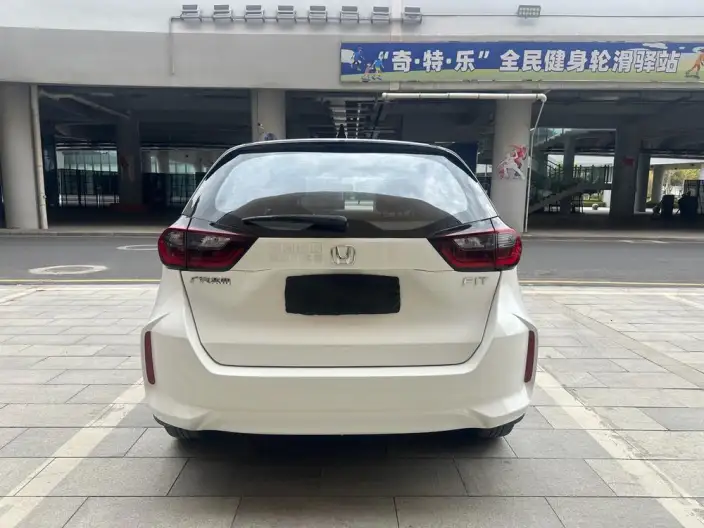 Honda Fit 2023 Model 1.5L CVT Tide Enjoy Edition – фото 5