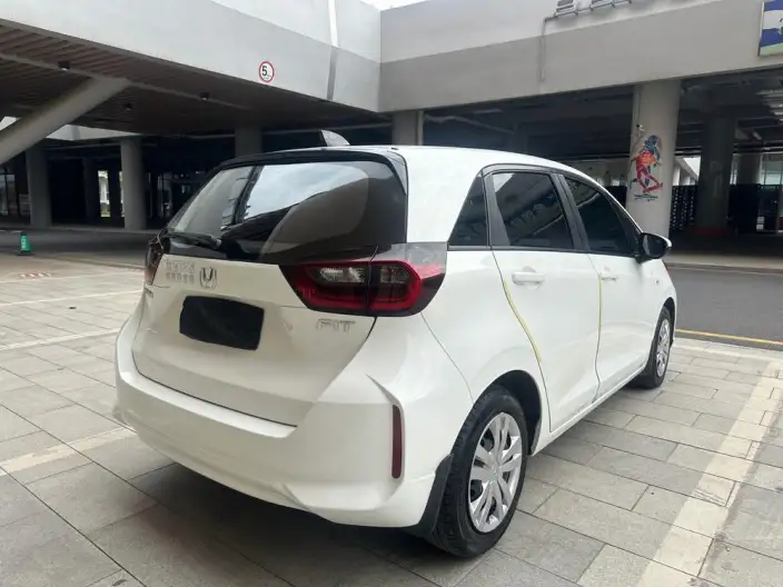 Honda Fit 2023 Model 1.5L CVT Tide Enjoy Edition – фото 6