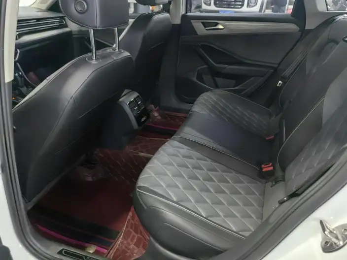 Volkswagen Sagitar 2023 Model 200TSI DSG Beyond Edition – фото 10