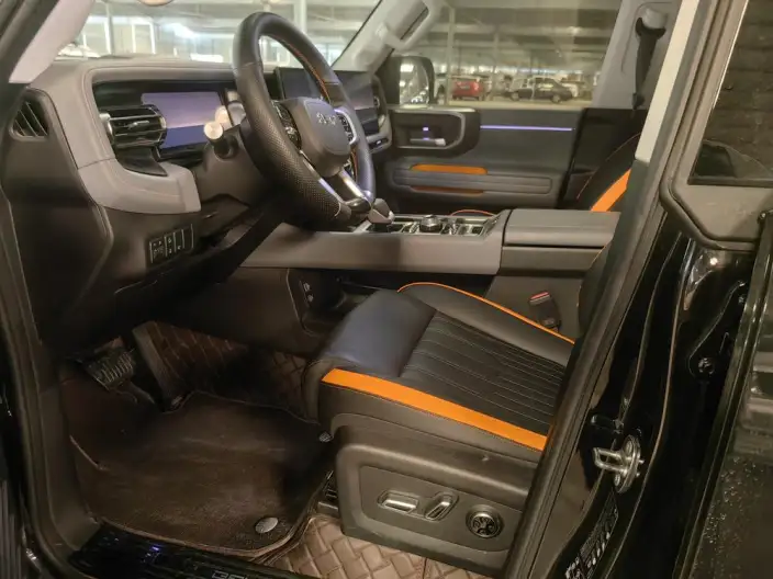 BAIC BJ40 2026 Model 2.0T Automatic Petrol Standard Edition – фото 9