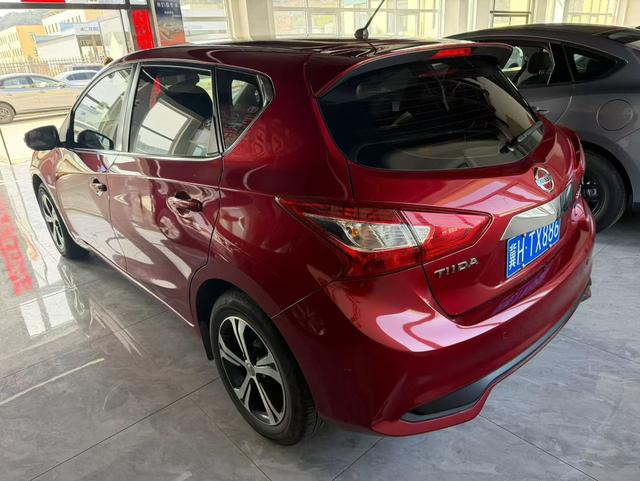 Nissan Tiida 2019 1.6L CVT Smart Drive China VI – фото 7