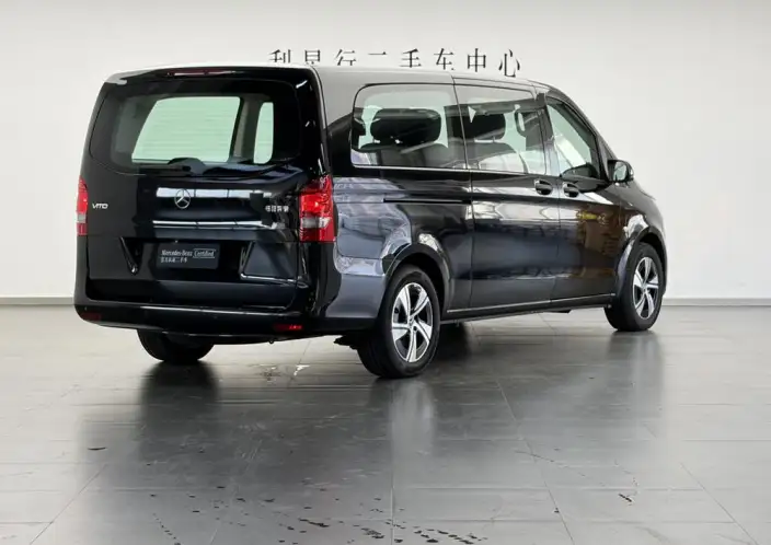 Viano 2024 Model 2.0T Business Edition 7 seat – фото 7
