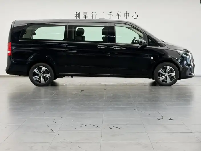 Viano 2024 Model 2.0T Business Edition 7 seat – фото 8