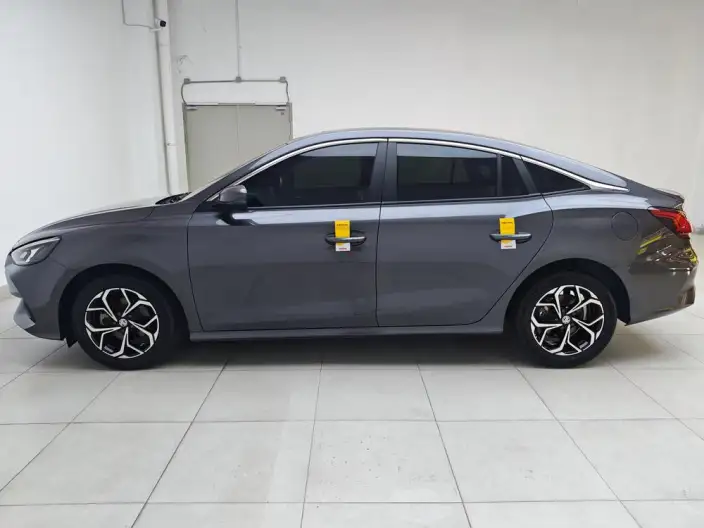 MG5 2022 Model 180DVVT CVT Youth Ultimate Edition