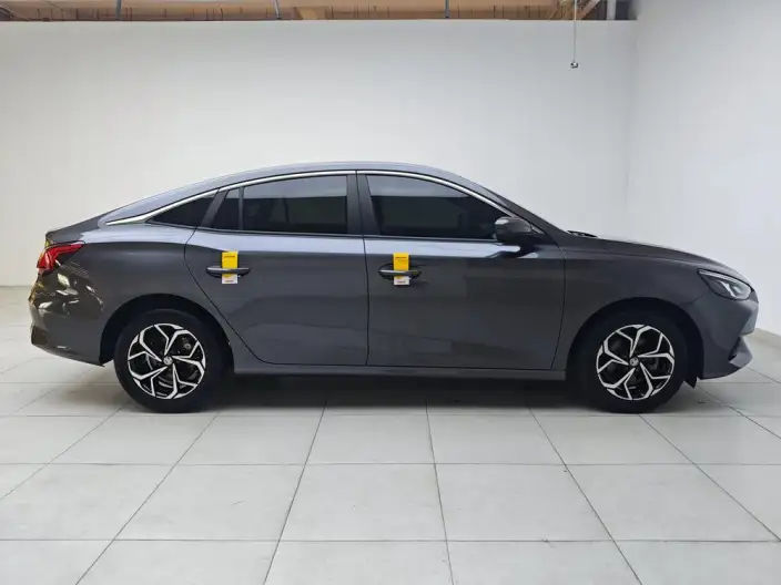 MG5 2022 Model 180DVVT CVT Youth Ultimate Edition – фото 8