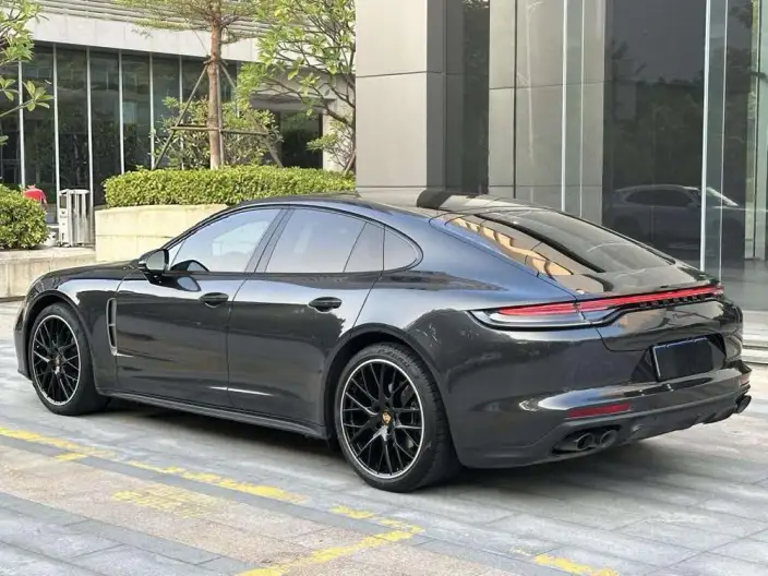 Panamera 2023 Model Facelift Panamera 2.9T Platinum edition