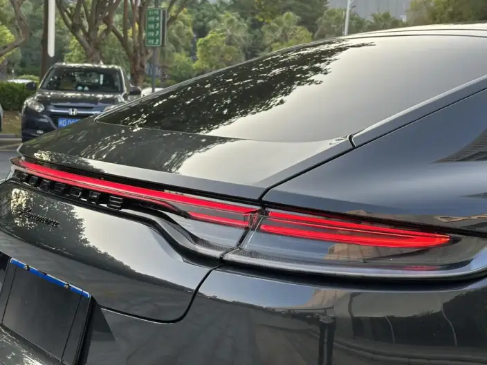 Panamera 2023 Model Facelift Panamera 2.9T Platinum edition – фото 8