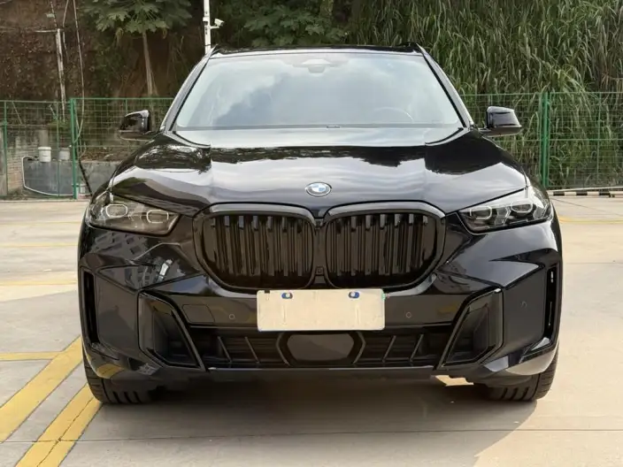 BMW X5 2023 Model xDrive30Li Exclusive Model M Sports Night Set