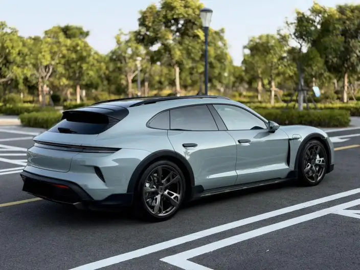 Taycan 2024 Model Taycan Turbo Cross Turismo – фото 6