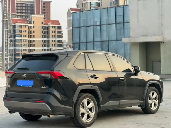 Toyota RAV4 2021 Model 2.0L CVT 2WD Fashion Plus Edition – фото 6