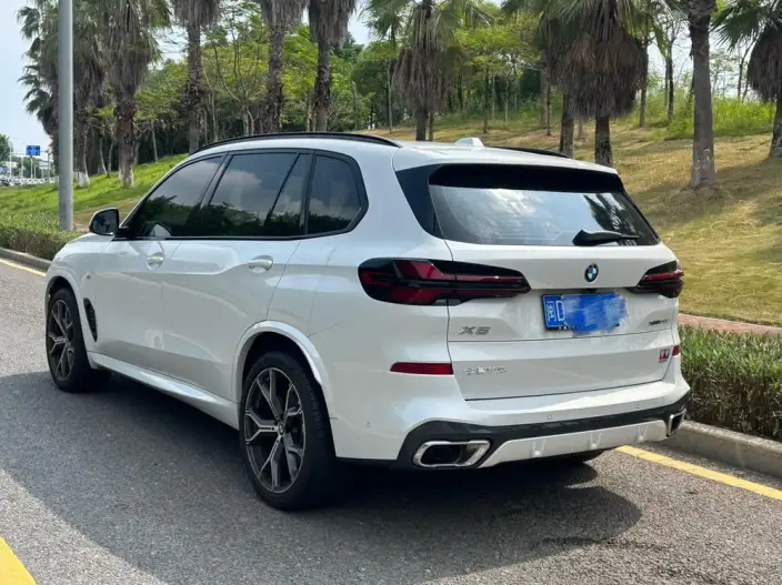 BMW X5 2023 Model xDrive30Li Exclusive Model M Sports Night Set