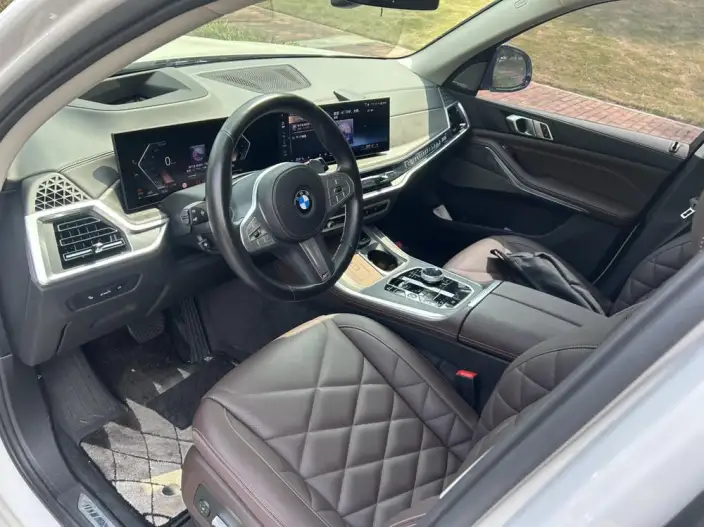 BMW X5 2023 Model xDrive30Li Exclusive Model M Sports Night Set – фото 8